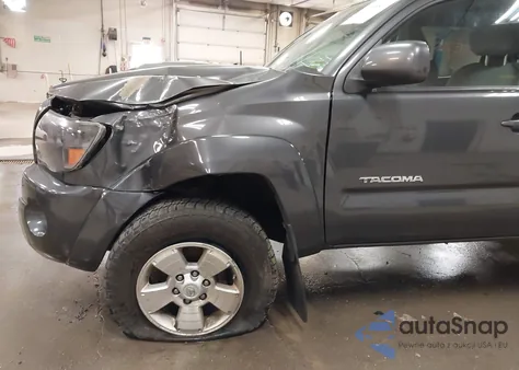 2011 Toyota Tacoma Base V6 z USA, uszkodzony, nr VIN 3TMLU4EN1BM062830